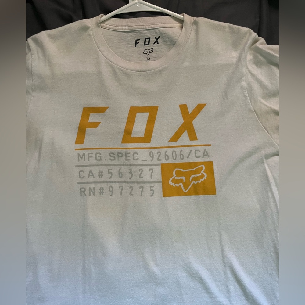 Medium size fox shirt